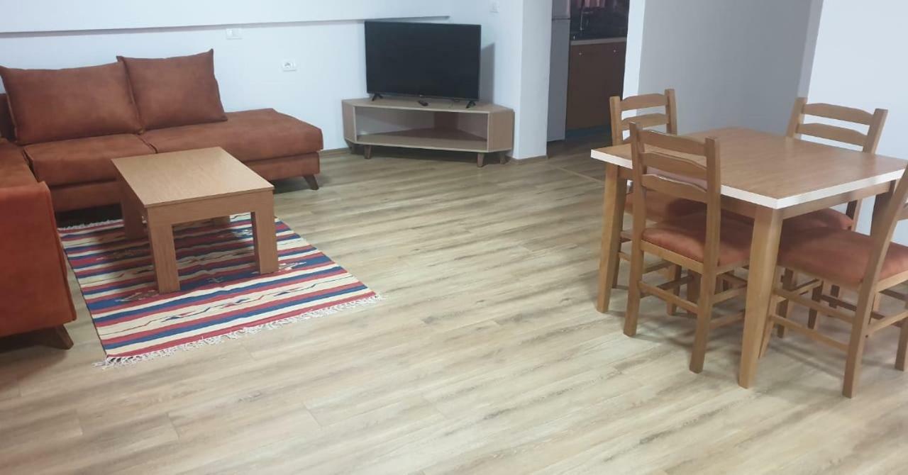 Bujtinat E Lugines Valbone Quarto foto